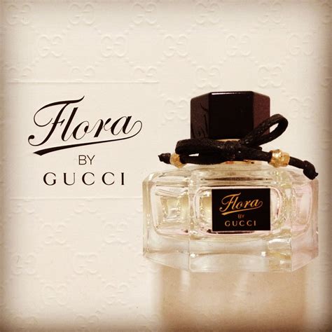 gucci flora 比較